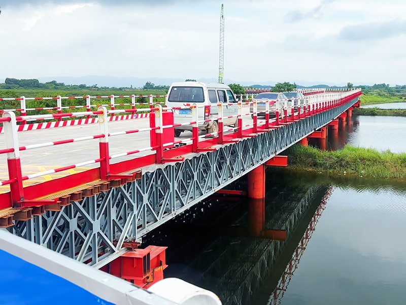 Magnae Span Galvanized Ferro Approach Pontem